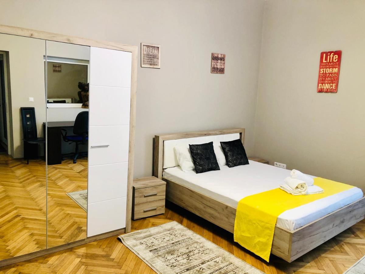 טימישוארה Ultra-Central Apartment Just In Union Squere מראה חיצוני תמונה