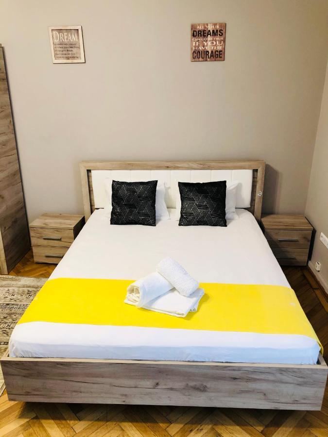 טימישוארה Ultra-Central Apartment Just In Union Squere מראה חיצוני תמונה