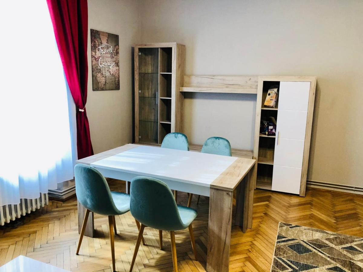 טימישוארה Ultra-Central Apartment Just In Union Squere מראה חיצוני תמונה