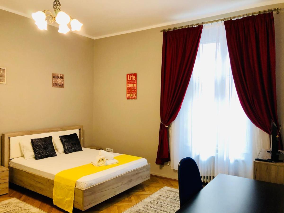 טימישוארה Ultra-Central Apartment Just In Union Squere מראה חיצוני תמונה